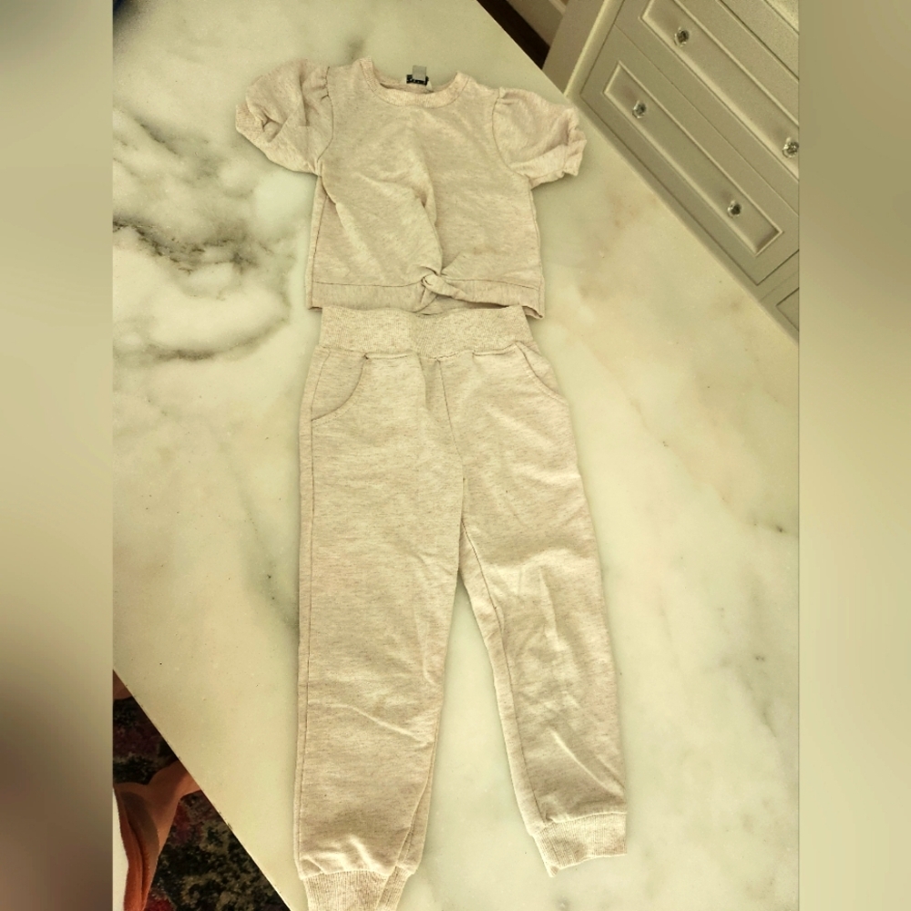 Habitual Girls 4T sweat set